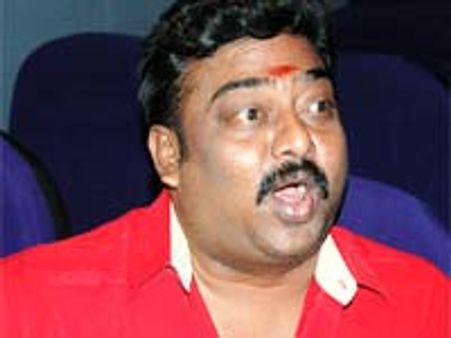 திமுக ஆட்சியில் பாக்யராஜால் கூட படத்தை ரிலீஸ் பண்ண முடியல! - சரவணன்