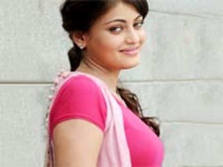 சினேகா உல்லலுக்கு பதில் ஜாஸ்மின்!