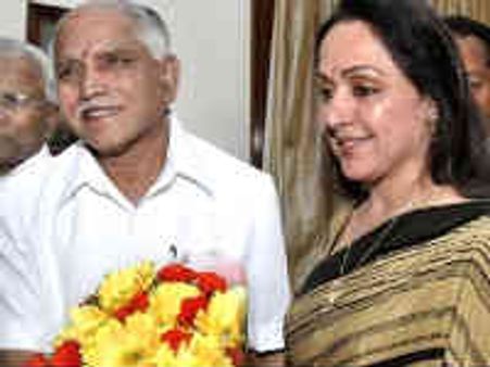 ராஜ்யசபா எம்.பி. தேர்தல்-ஹேமமாலினி வெற்றி