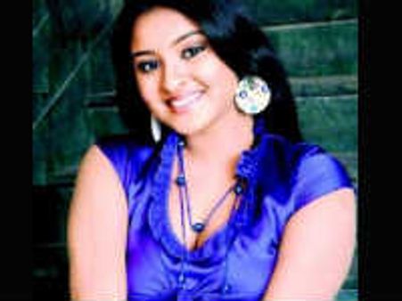 கோலிவுட்டுக்கு வரும் நட்சத்திரா!