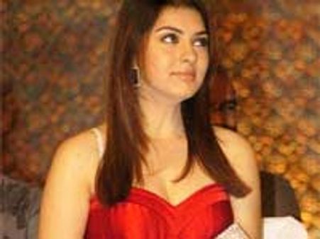 ஹன்ஸிகா.. கூரையைப் பிய்த்துக் கொண்டு கொட்டும் வாய்ப்புகள்!!