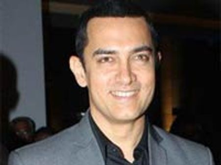 46வது பிறந்தநாள் கொண்டாடும் ஆமிர் கான்: ரசிகர்கள் வாழ்த்து