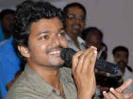 விஜய் ஆதரவு மட்டும்தான்; அதிமுகவுக்கு பிரச்சாரம் இல்லை!-எஸ்ஏ சந்திரசேகரன்