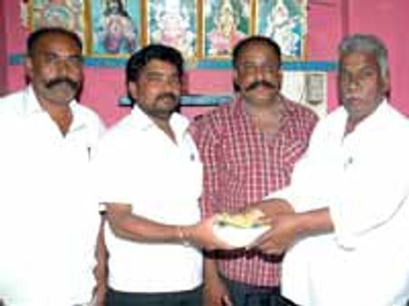 100 ரூபாய் மாத சந்தாவுக்கு வீட்டுமனை - ஒரு சினிமா சங்கத்தின் சாதனை!