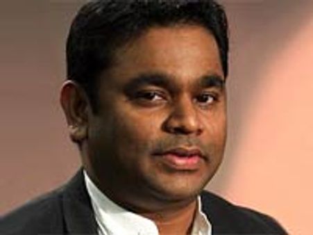 நள்ளிரவில் ரஹ்மான் வீட்டுக்குள் புகுந்த பீஹார் இளைஞர் கைது!