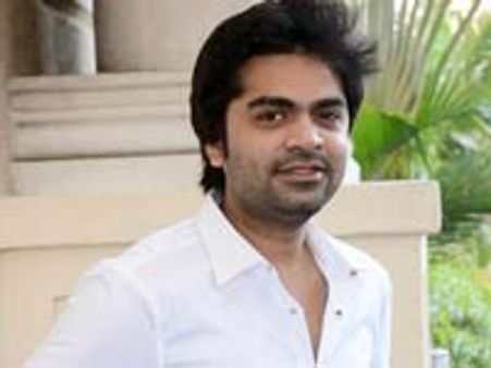 'யாரும் செட் ஆகல!'... புதிய ஹீரோயின் தேடும் சிம்பு!!