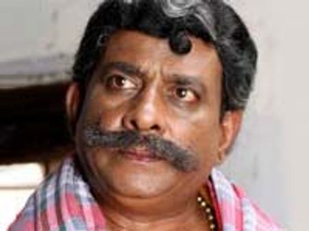 விஜயகாந்த்துக்கு கால் அமுக்கி விட்ட வடிவேலு விமர்சிப்பதா?-சிங்கமுத்து பாய்ச்சல்