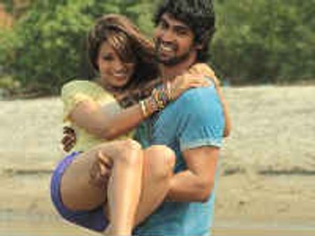 'கோவாவில் மதுவை விட பெண்கள் மலிவு'.... சர்ச்சை கிளப்பும் பாலிவுட் படம்