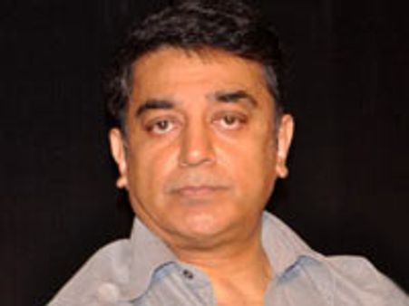 நடிகை சுஜாதா உடலுக்கு கமல் உள்ளிட்ட கலைஞர்கள் அஞ்சலி: இன்று மாலை அடக்கம்