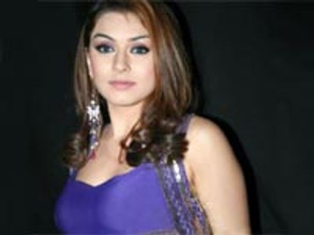 'சேச்சே... அவர் எனக்கு அண்ணன் மாதிரி!' - ஹன்ஸிகாவின் அடேங்கப்பா விளக்கம்