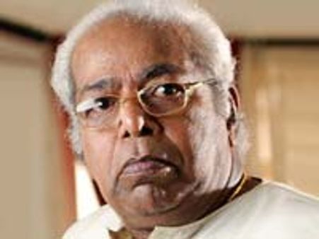 பிரபல நடிகர் திலகன் கார் மோதி இரு குழந்தைகள் பலி!