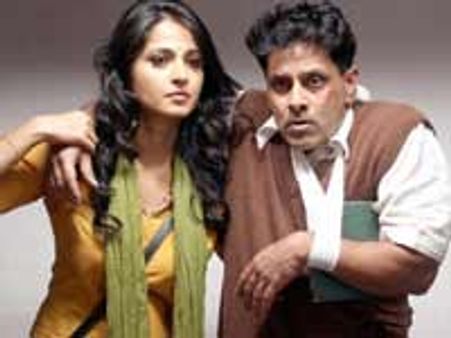 தெய்வத் திருமகன் படத் தலைப்பு விவகாரத்தில் சீக்கிரமே நல்ல முடிவு வரும் என்றார் விக்ரம்.