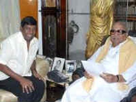 'ராணாவோ காணாவோ...' - வடிவேலு நாக்கில் வந்து உட்கார்ந்த சனி!!