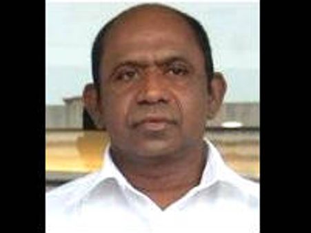 நடிகர் அலெக்ஸ் உடல் திருச்சியில் அடக்கம் செய்யப்பட்டது