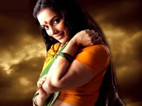 செக்ஸ் லேகிய விளம்பரத்தில் என் படமா? - ஸ்வேதா மேனன் கொந்தளிப்பு