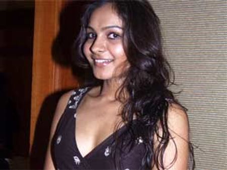 செல்வராகவன் - ஆண்ட்ரியா லடாய்... தனுஷுடன் நடிக்க மறுப்பு!