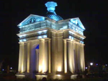 ஹாலிவுட், பாலிவுட் சினிமாக்காரர்கள் விரும்பும் புதுச்சேரி!