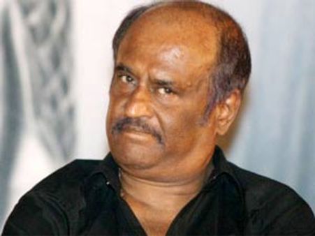 தீவிர சிகிச்சைப் பிரிவிலிருந்து தனி வார்டுக்கு திரும்பினார் ரஜினி-ஆர்வத்துடன் கிரிக்கெட் பார்த்தார்