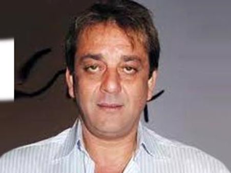 சஞ்சய் தத்துக்கு பிடிவாரன்ட்!