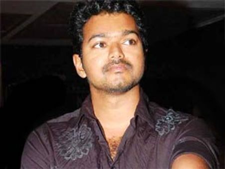 அம்மா ஆட்சி அமைய அணிலாக இருந்தோம் - விஜய்