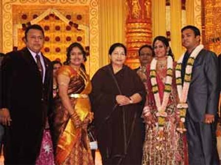 ராதாரவி மகன் ஹரி திருமண வரவேற்பு-ஜெயலலிதா வாழ்த்து