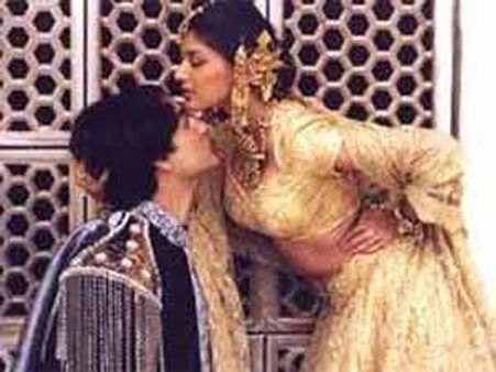 மீண்டும் ரஹ்மானுடன் கூட்டணி போடும் கதிர்!