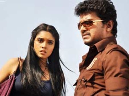 விஜய்யின் காவலன் பட தயாரிப்பாளருக்கு கொலை மிரட்டல்!