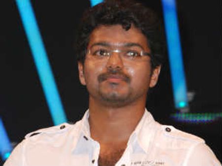 இலங்கைக்கு பொருளாதார தடை விதிக்கக் கோரிய ஜெ.வுக்கு நன்றி-விஜய்