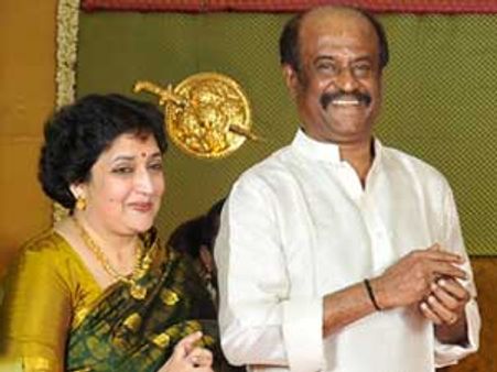 சென்னை திரும்பினார் லதா ரஜினி!