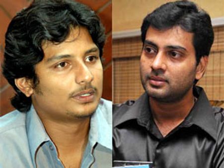 முகமூடியில் வில்லனானார் நரேன்!!