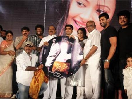 புரியாத டைட்டில் வைப்பது பேஷனாகிவிட்டது! - நடிகர் கரண்