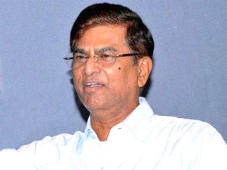 போலிக் கையெழுத்து...! - எஸ்ஏ சந்திரசேகரன் கமிஷனரிடம் புகார்