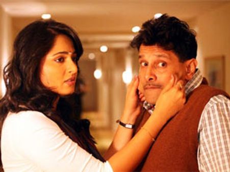 தெய்வத் திருமகள்... சென்சார் குழு பாராட்டு!