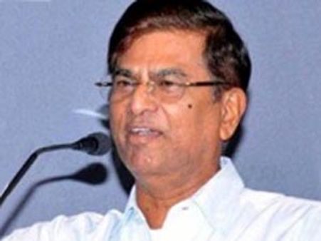 'உள்ளாட்சித் தேர்தலில் போட்டியிட சீட் வாங்கி தருகிறேன்...' - நடிகர் விஜய் தந்தை எஸ்ஏ சந்திரசேகரன்