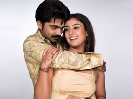 'எல்லாம் முடிஞ்சிடுச்சி' - நயன்தாராவுடனான சிம்புவின் காதல் ப்ளாஷ்பேக்