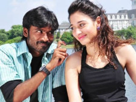 இலங்கை போகும் தமன்னாவுக்கு கடும் கண்டனம்... வேங்கை படத்தை எதிர்த்து ஆர்ப்பாட்டம்!!