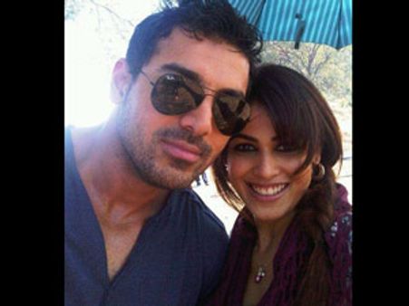 ஜான் ஆபிரகாமுடன் கல்யாணமா? - ஜெனிலியா ஆவேசம்