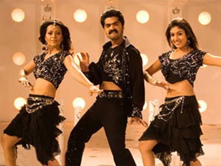 'கடைசியா ஒரு குத்தாட்டம் போட முடியுமா!' - நயனுக்கு வலை விரித்த சிம்பு, தரணி!!