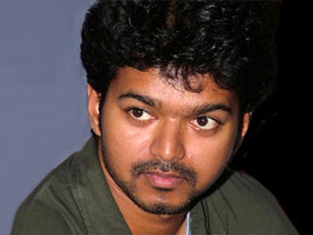 மேம்பாலத்துக்காக இடிக்கப்படுகிறது விஜய்யின் திருமண மண்டபம்?