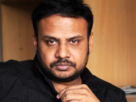 16 இயக்குனர்கள் நடிக்கும் ஞானி: இசை, 5 புதுமுகங்கள்