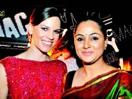 ஹாலிவுட் நடிகையுடன் சிம்ரன்