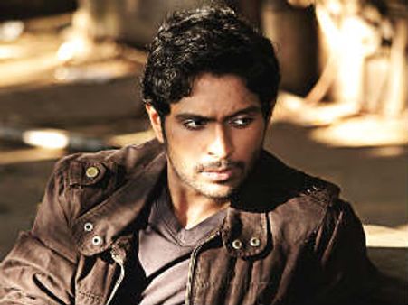 சிவாஜியின் பேரன் விக்ரம் அறிமுகமாகும் 'கும்கி'!