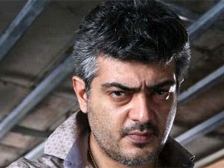 எனக்கு பயமில்லை... சினிமாவில் தவறு செய்பவர்களை சுட்டிக் காட்டினேன்! - அஜீத்