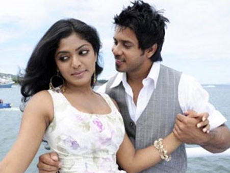 மீண்டும் தமிழ் சினிமாவுக்கு திரும்பிய ரிலையன்ஸ்!