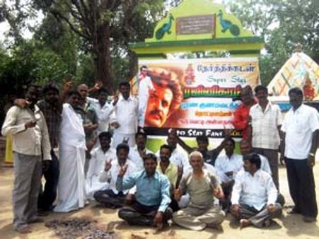 பர்கூர் அருகே ரஜினிக்காக அம்மன் கோயிலில் கிடா வெட்டு!