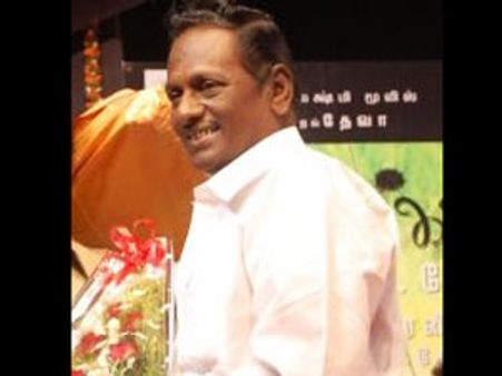 சிறுநீரகக் கோளாறு... இயக்குநர் டி.கே.போஸ் மரணம்!