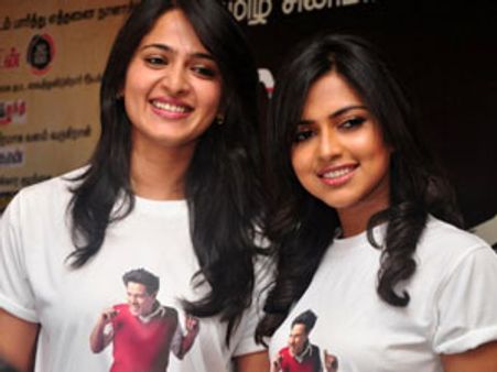 நிறைய தெலுங்குப் படம் பார்... அமலா பாலுக்கு அனுஷ்கா அட்வைஸ்