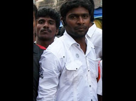 எஸ்ஜே சூர்யா ரசிகர் மன்ற தலைவர் மர்ம சாவு