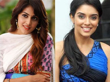 ஓவர் ஆக்டிங் கொடுக்கிறார் அசின்-ஜெனிலியா கடுப்புத் தாக்குதல்!