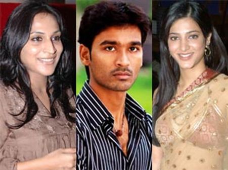 அப்பாக்கள் வரலையே: ஸ்ருதி, ஐஸ்வர்யா வருத்தம்!